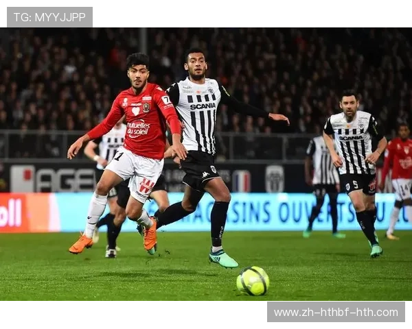 法甲赛季策略调整及战术变化探讨